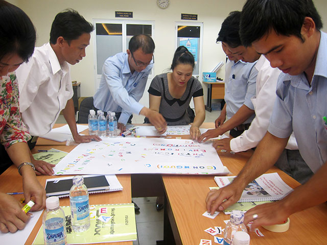 Kỹ năng bán hàng & chăm sóc Khách Hàng chuyên nghiệp - ISUZU (29 & 30.09.2014)